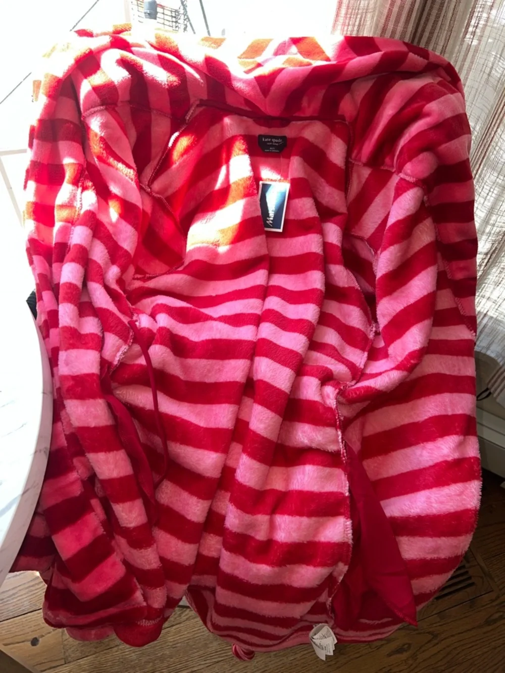 Kate Spade Robe 🍓💄 - Picture 6 of 12